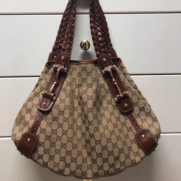 Authentic Gucci hobo bag with classic "GG" print. - Picture 2 of 5